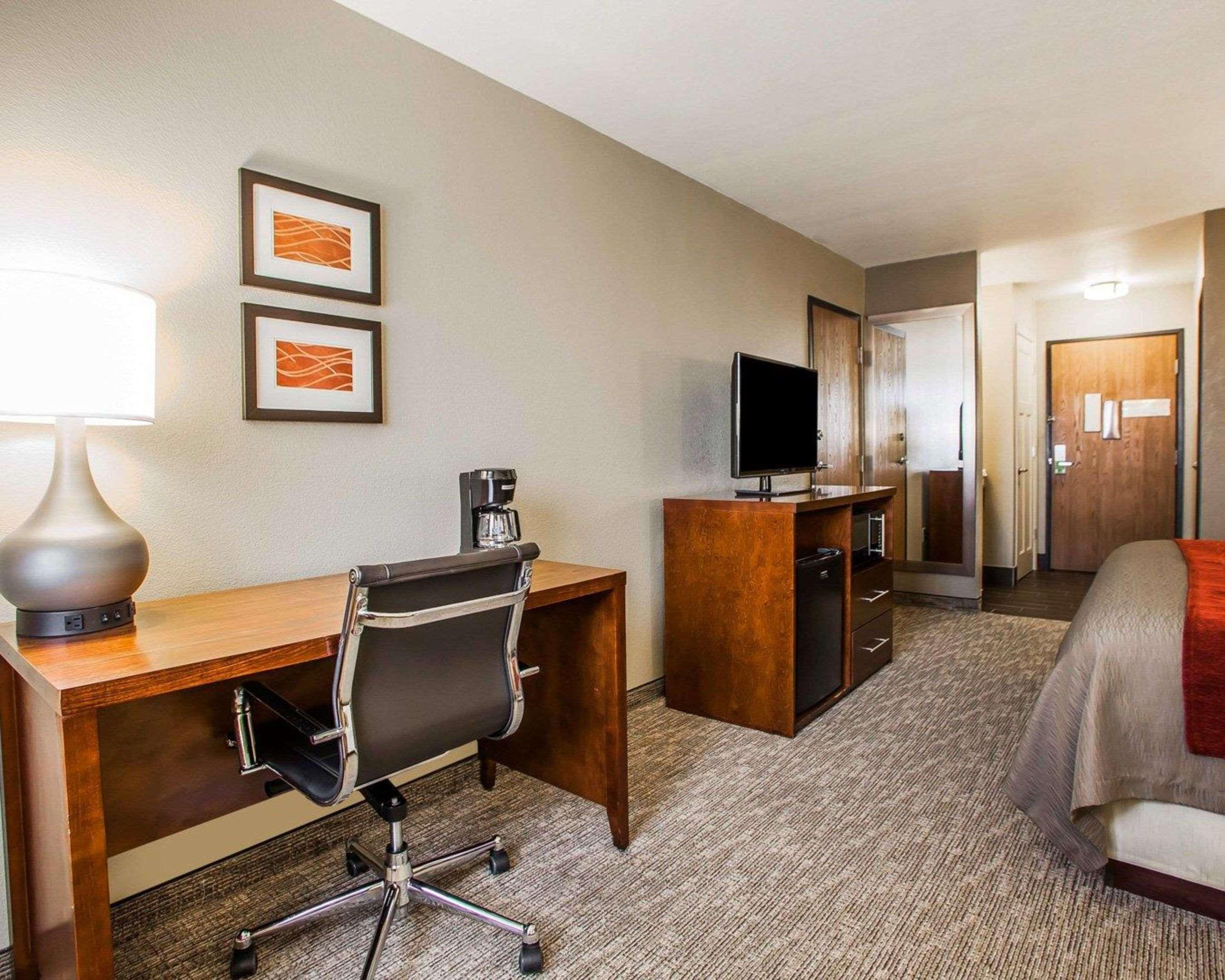 Comfort Inn Marshalltown South Exteriör bild